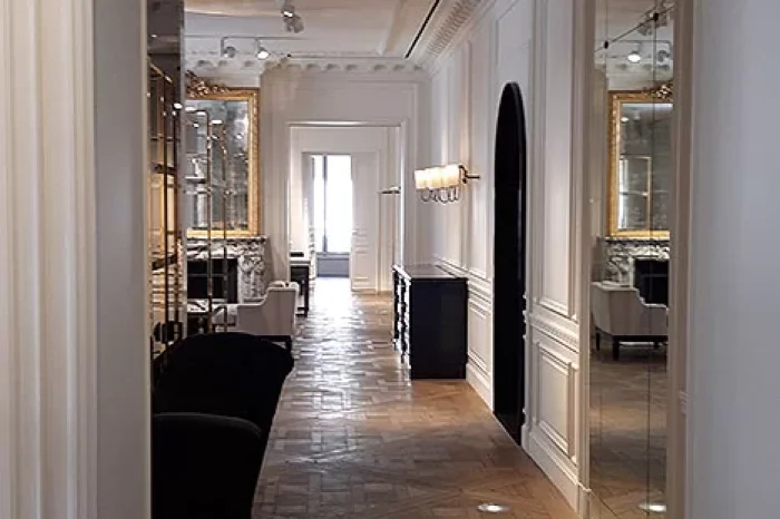 BALMAIN, 44 Rue François 1er, Paris (France) 7