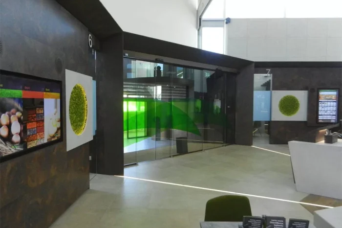 BANCA, Siena (Italia) 3