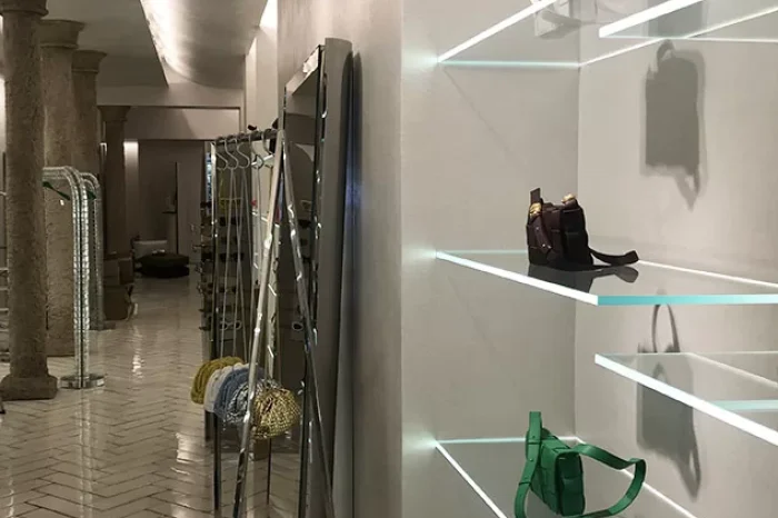 BOTTEGA VENETA Passeig de Gràcia, Barcellona (Spagna) 4