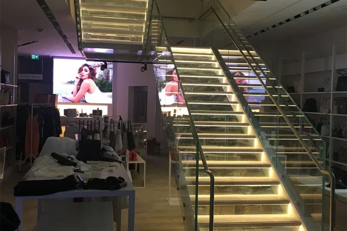 GUESS, Liverpool (Regno Unito) 5