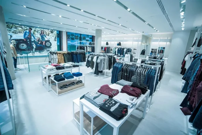 GUESS, Utrecht (Paesi Bassi) 4