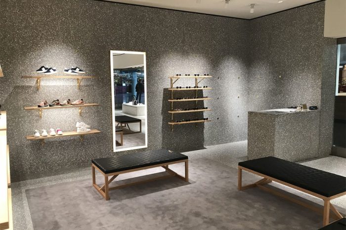VALENTINO, Aeroporto Monaco di Baviera (Germania) 8