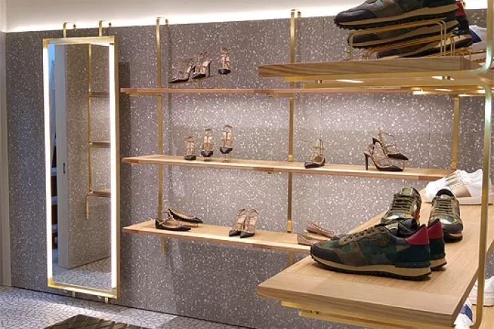 VALENTINO, Yas Mall, Abu Dhabi (UAE)